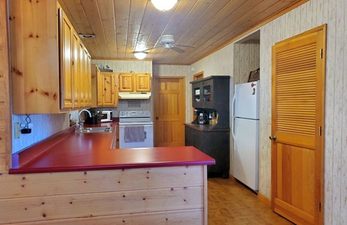 Payson Cabin | Mountain Haven - 2 King beds in Mountain Community