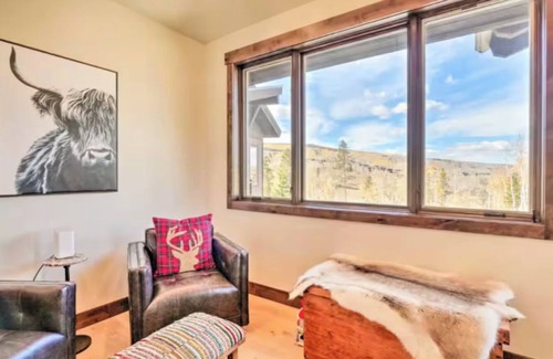 Silverthorne Cabin | Mountain home w/hiking access in tranquil Silverthorne with WiFi.