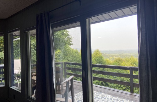 Cana House | Mountain house in Fancy Gap w/hot tub, great room w/bar & games w/beautiful view