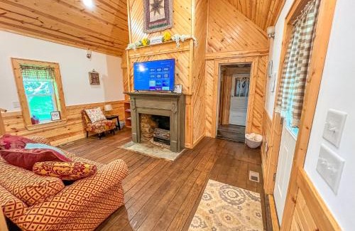 Jefferson House | Mountain Jewel
