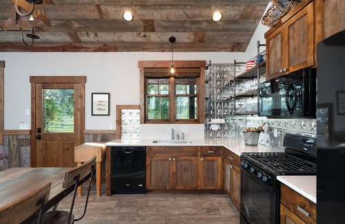 Bozeman House | Mountain Luxury—On The Fly Ranch