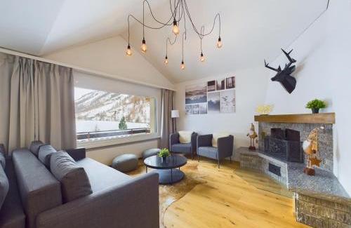 Taesch Apartment | Mountain Majesty Apartment with Stunning Views