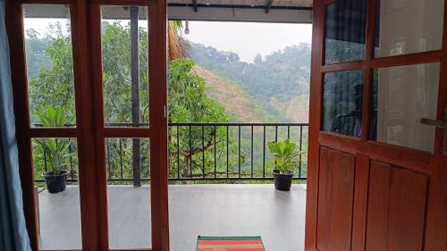 Ella House | Mountain Manor Homestay