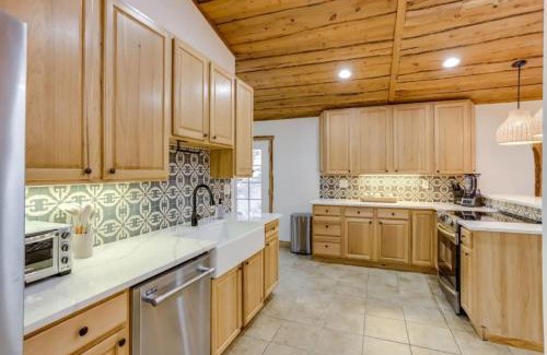 Morrison House | Mountain Mansion with Hot Tub and Sauna