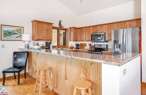 Banner Elk House | Mountain Perch Near Town W/Scenic Deck, Free WiFi, Full Kitchen & Fire Table