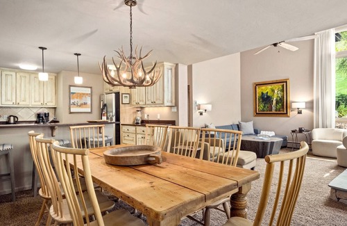 Aspen Condo | Mountain Queen Condos by iTrip Aspen Snowmass