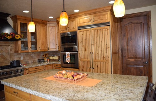 Summit Park House | Mountain Retreat Park City home. Minutes to ski resorts, Woodward and shopping.