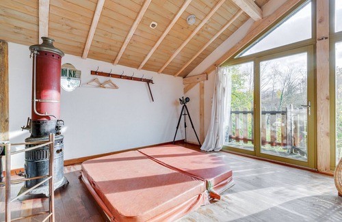 Niderviller House | Mountain Stay Near Canal