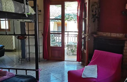 Panagia Apartment | Mountain Summer Houses - Mountain View