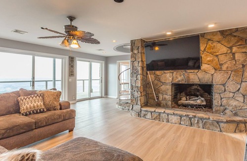 Graysville House | Mountain Top Perfection