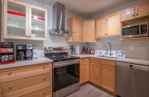 Canmore Condo | Mountain View 2 Bedroom Condo-Top Floor