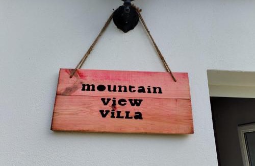 Évora House | Mountain View 2 Bedroom Chalet