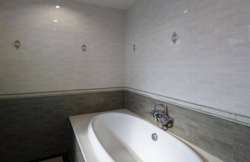 Chang Phueak Apartment | Mountain view apartment with kitchen & Bathtub near Nimman