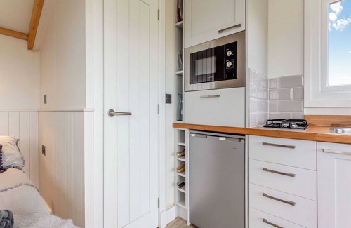 Glen Urquhart Cottage | Mountain View Beauly - UK38303