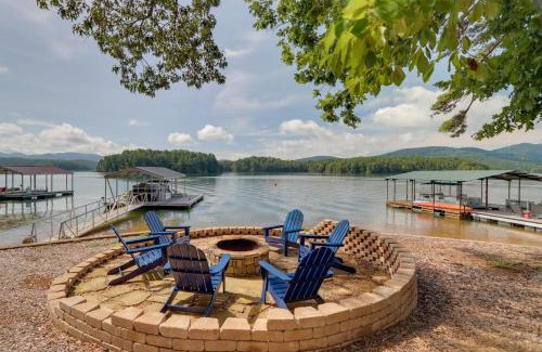 Blue Ridge House | Mountain View Cabin on Lake Blue Ridge Hot Tub!