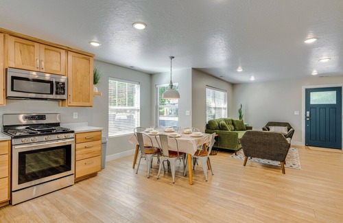 Cedar City Cottage | Mountain-view Cedar City Home w/Large Yard!
