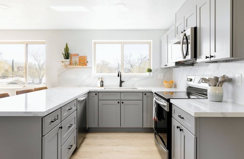 Bear Canyon Hills House | Mountain View Escape with Pool - Newly Renovated