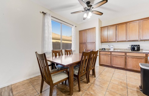 Avondale House | Mountain-view gem - 2 large living rooms, heated pool, enclosed yard, AC & W/D