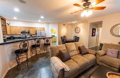 Pinnacle Hill House | Mountain View Hide Away with Heated Pool