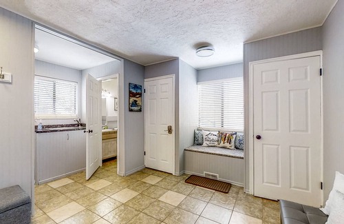 North Ogden House | Mountain-View Home with Private Hot Tub, Jetted Tub & Wet Bar - Near Skiing