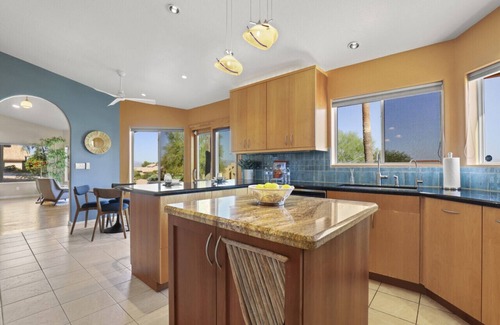 Fountain Hills House | Mountain View in Fountain Hills with Hot Tub
