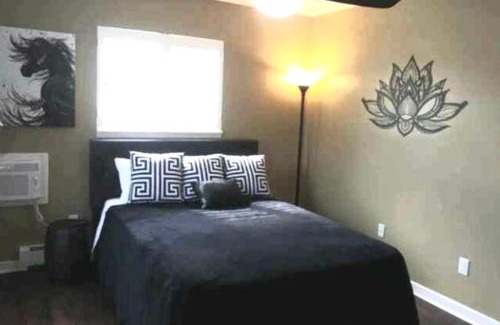 Cody House | Mountain View Lodge Cody