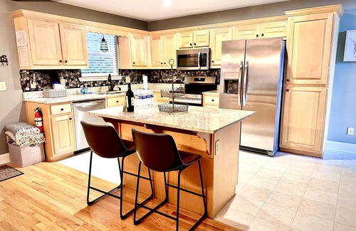 Clayton House | Mountain View|Retreats|Golf Fun|Wineries