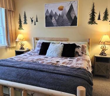 Hancock Apartment | Mountain View Suite Sleeps 4 Ski OnOff Jiminy Peak