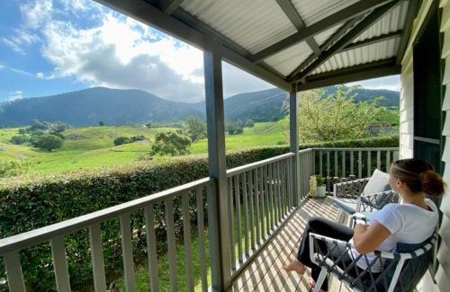 Tilba Tilba Apartment | Mountain View Tilba Tilba