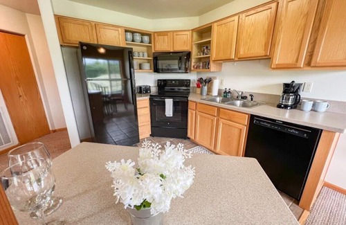 Red Lodge House | Mountain Views from this Updated Corner Unit