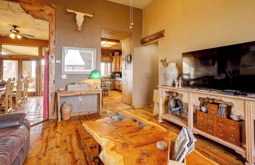 Dewey-Humboldt House | Mountain Views & Grill Space: Adobe Arizona Home