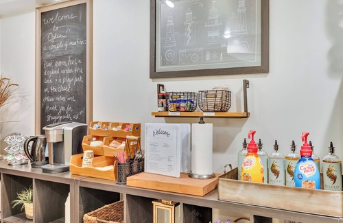 Ogden House | Mountain Views , Skiing, Lake & Coffee Bar