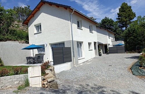 Pelleautier Villa | Mountain villa on the Gapençais balconies