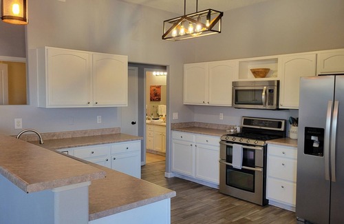 Rio Rancho House | Mountain Vista with heated pool - closes 10/24/24 - and outdoor kitchen