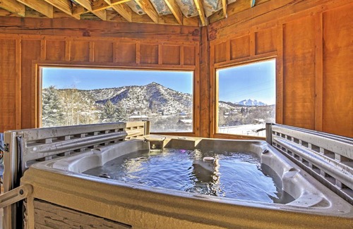 Glenwood Springs House | Mountaineer Manor