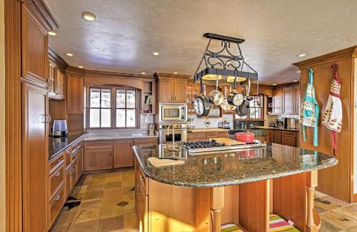Glenwood Springs House | Mountaineer Manor