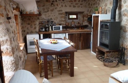 Fornalutx Cottage | Mountains cottage near the sea for sightseeing and enjoying nature 20% off March