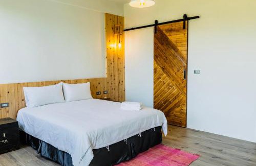 Hengchun Old Town Bed & Breakfast | Mountains Inn