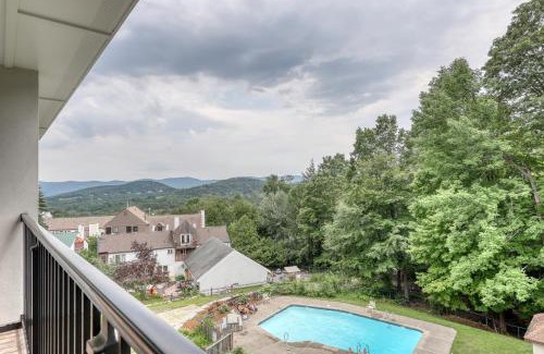 Warren Apartment | Mountainside Dream