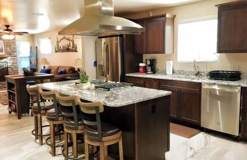 Ruidoso House | Mountainside Hideaway
