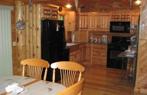 Shapleigh Cabin | Mousam Lake Lodge Decorated 3 Bedroom Log Cabin W/Sandy Beach