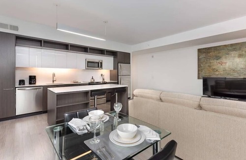 Reston Apartment | Move in w/Ease | Furnished & Well-equipped | Reston TC