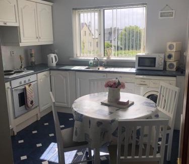 Moville Apartment | Moville Centre Apartment