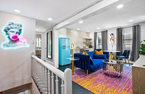 Downtown Columbus House | Moxie Flat/High Street/Free Parking!