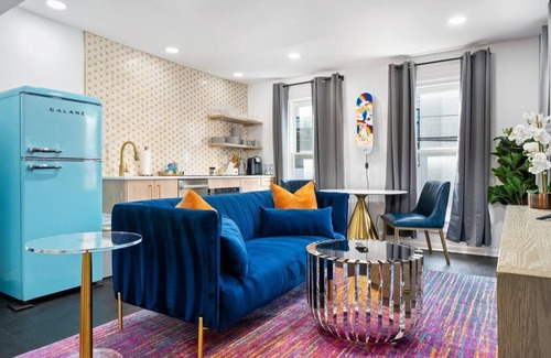Downtown Columbus House | Moxie Flat/High Street/Free Parking!