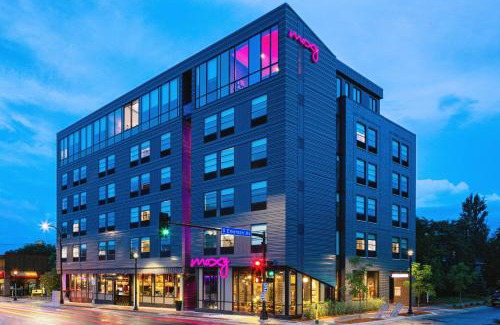 Uptown Hotel | MOXY Minneapolis Uptown