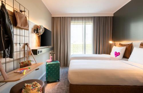 Montevrain Hotel | Moxy Paris Val d'Europe