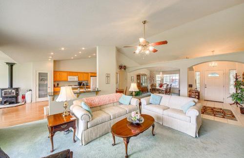 Boundary County House | Moyie Springs Home with Views, Near Kootenay River!