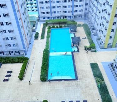 South Triangle Apartment | Mplace condominium by Jackie 1505D