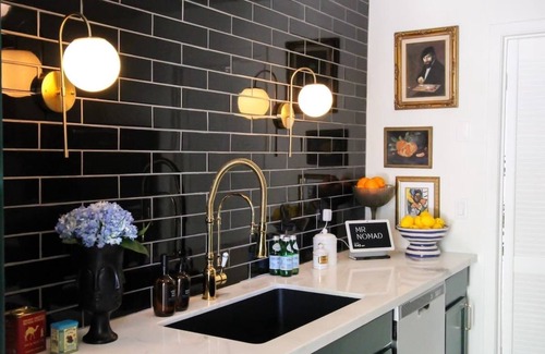 Turtle Creek House | Mr. Nomad: Parisian PopHouse in Uptown